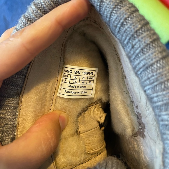 UGG Boots - Picture 7 of 9